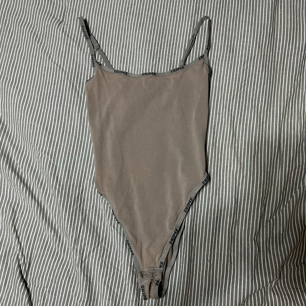 Skims Cotton Logo bodysuit